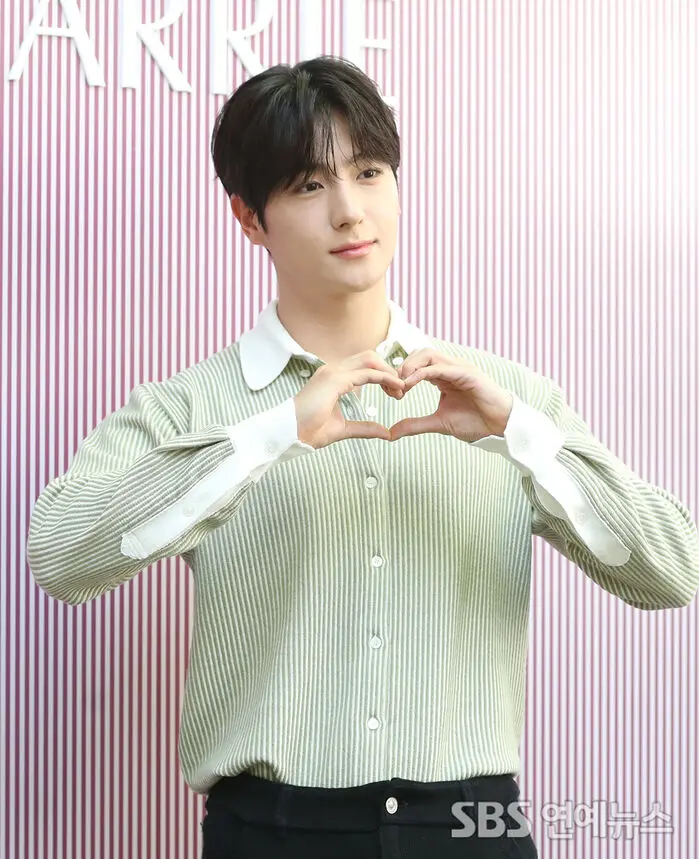 アイドルグッズ hyunjae hyunjae THE B 7th gen kit behind #THEBOYZ #더보이즈 #HYUNJAE
