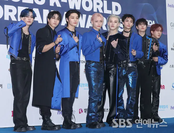 Stray Kids Turn Heads in Blue-and-Black at 2025 K-World Dream Awards