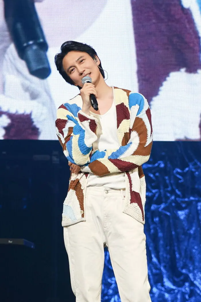Kim Nam-gil Holds Marathon Fan Meeting in Japan: 540 Minutes of